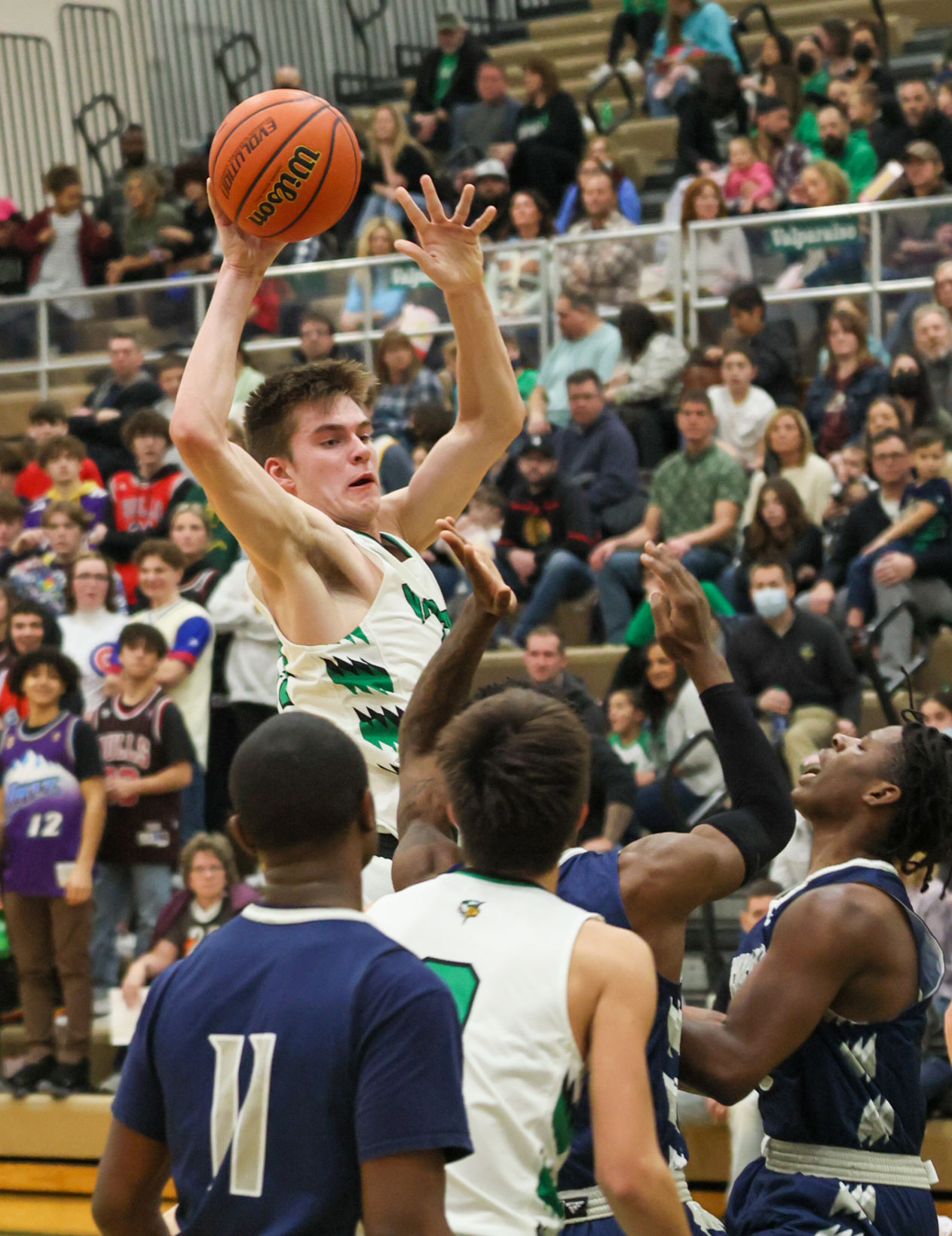 Michigan City visits Valparaiso in DAC play